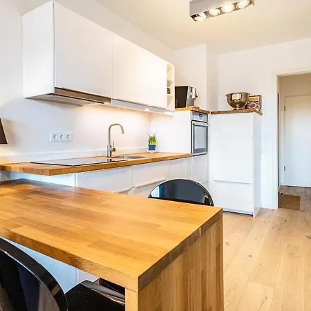Portus 16 Apartment *